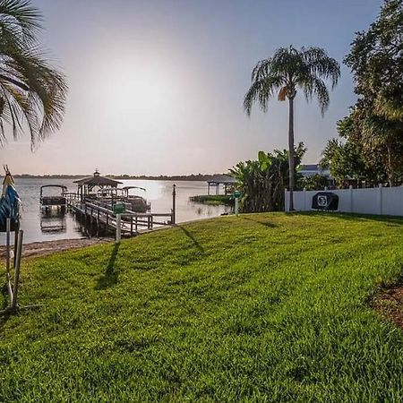 Lakefront Duplex With Pontoon Boat 2 Bedroom Home Mount Dora Dış mekan fotoğraf