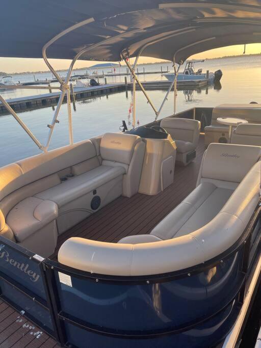 Lakefront Duplex With Pontoon Boat 2 Bedroom Home Mount Dora Dış mekan fotoğraf