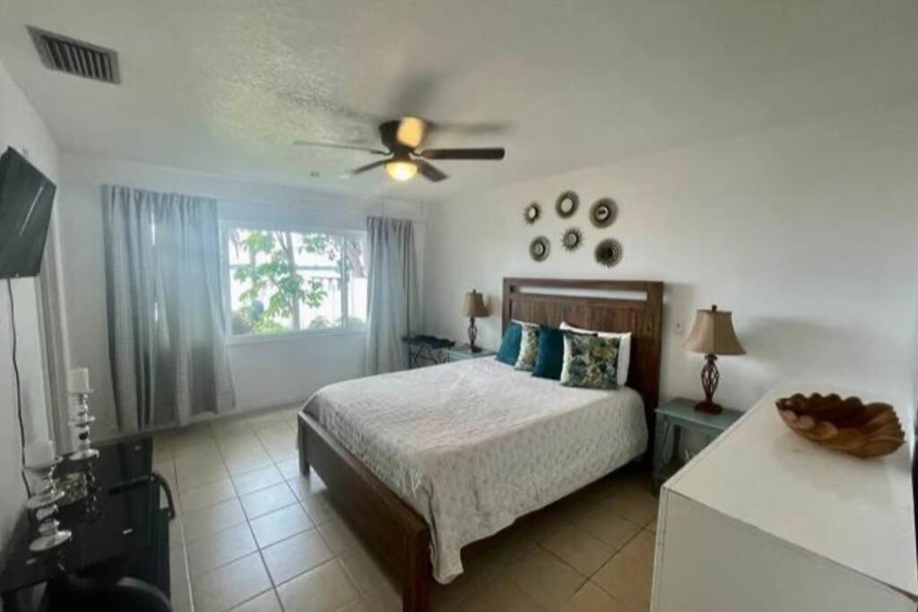 Lakefront Duplex With Pontoon Boat 2 Bedroom Home Mount Dora Dış mekan fotoğraf