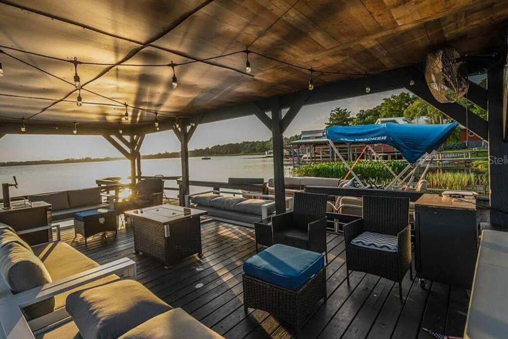 Lakefront Duplex With Pontoon Boat 2 Bedroom Home Mount Dora Dış mekan fotoğraf